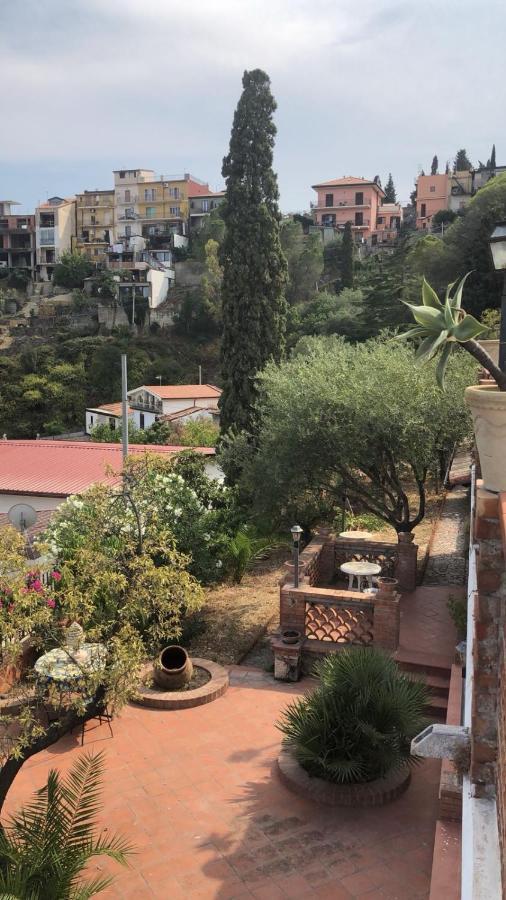 Luxury Suite Terrazze E Vista Mare Taormina Exterior foto
