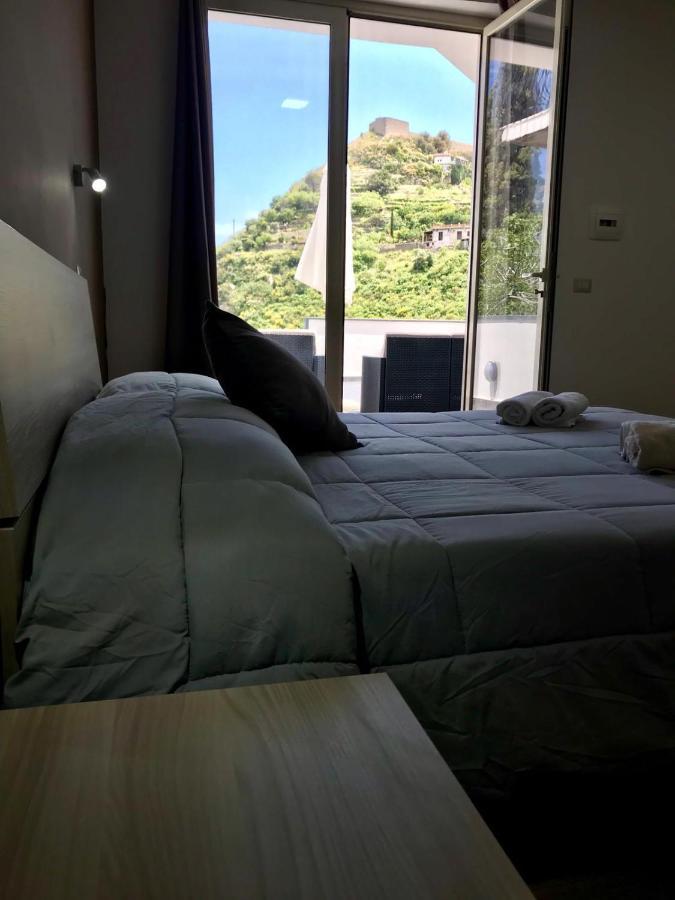 Luxury Suite Terrazze E Vista Mare Taormina Exterior foto